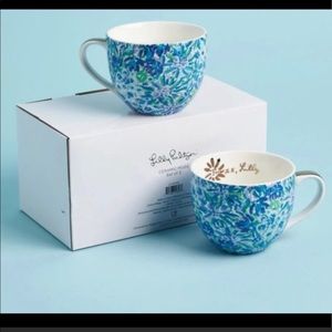 Set of 2 Lilly Pulitzer mugs